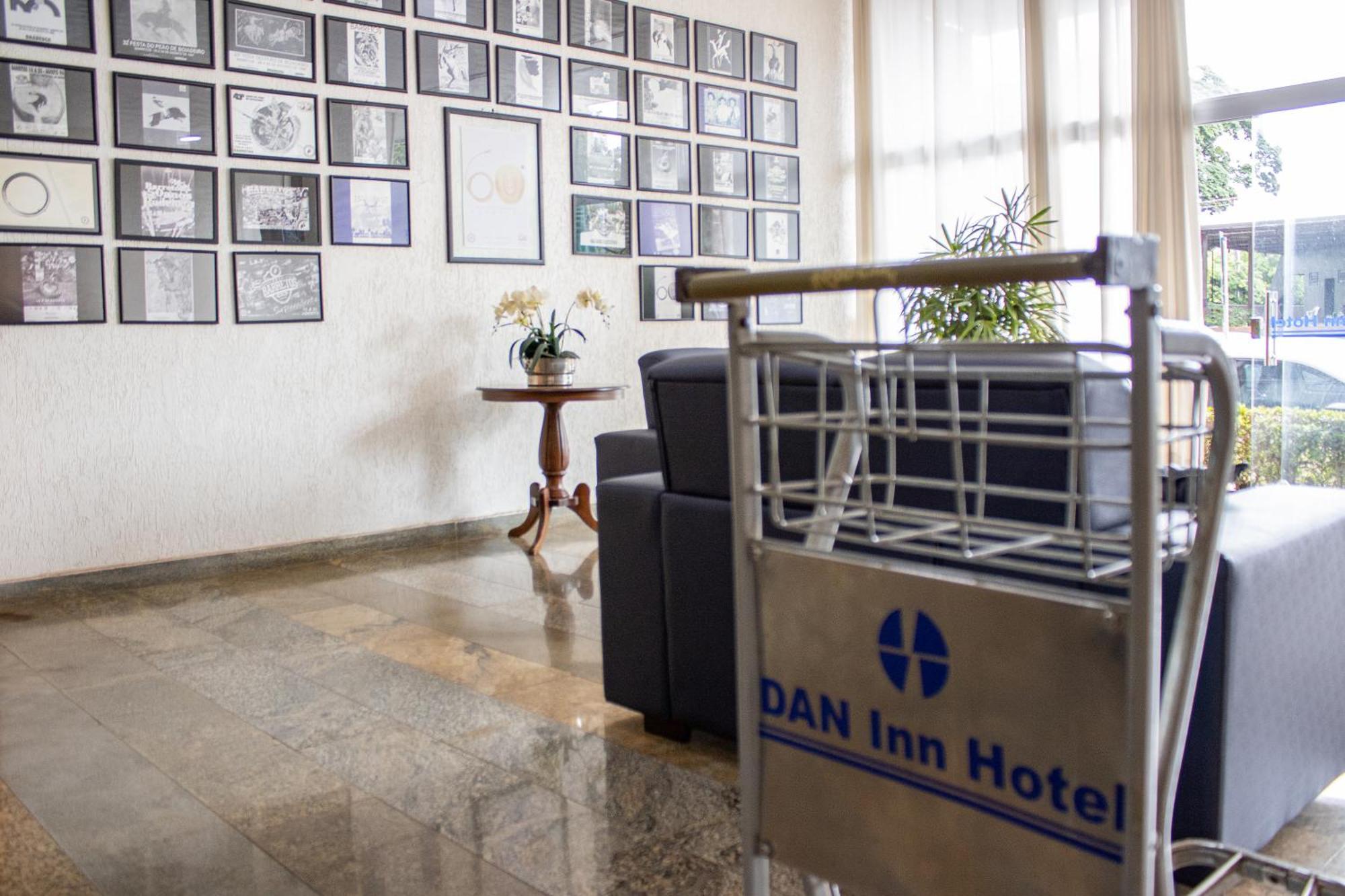 Dan Inn Barretos Bagian luar foto